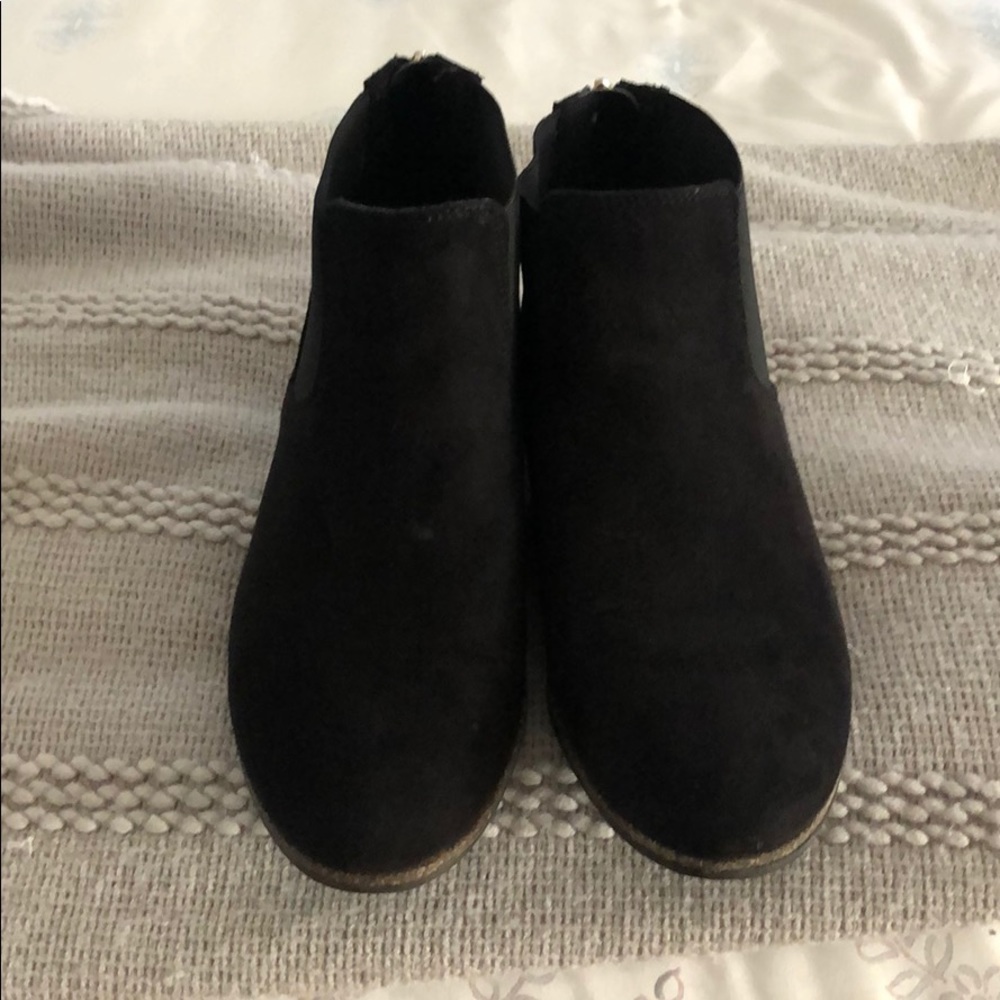 flat ankle booties